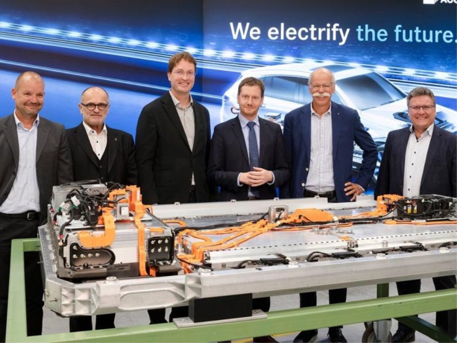 奔驰新增波兰电池工厂 全球电池生产网络扩至9家