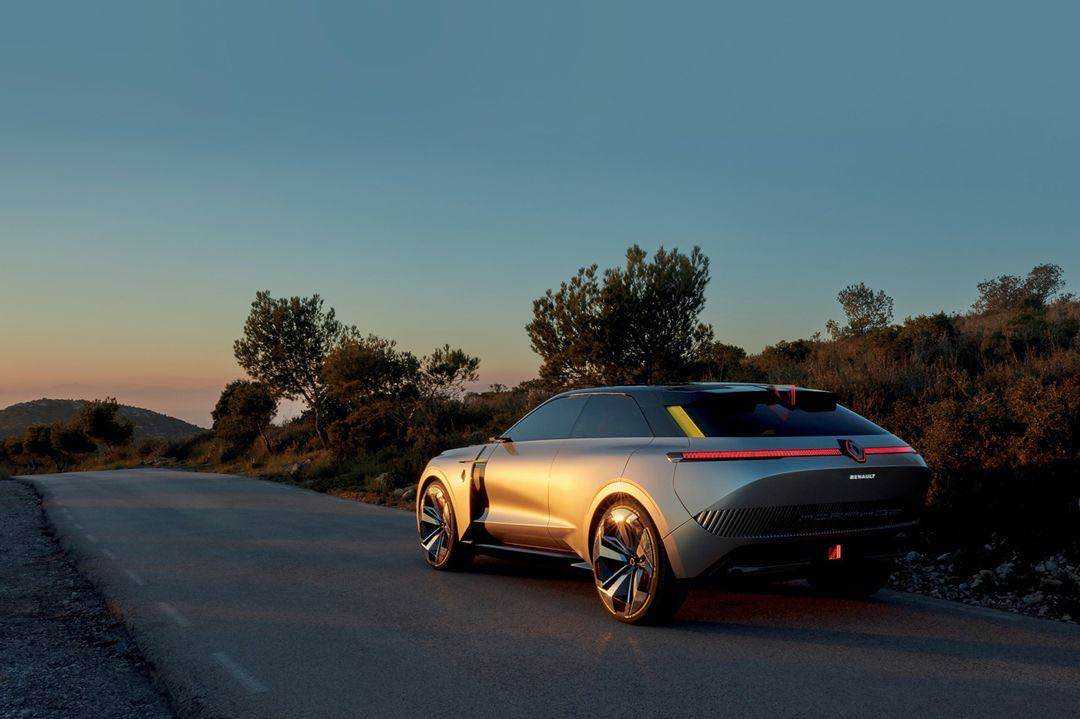 雷诺将于2021年推出纯电动紧凑型SUV