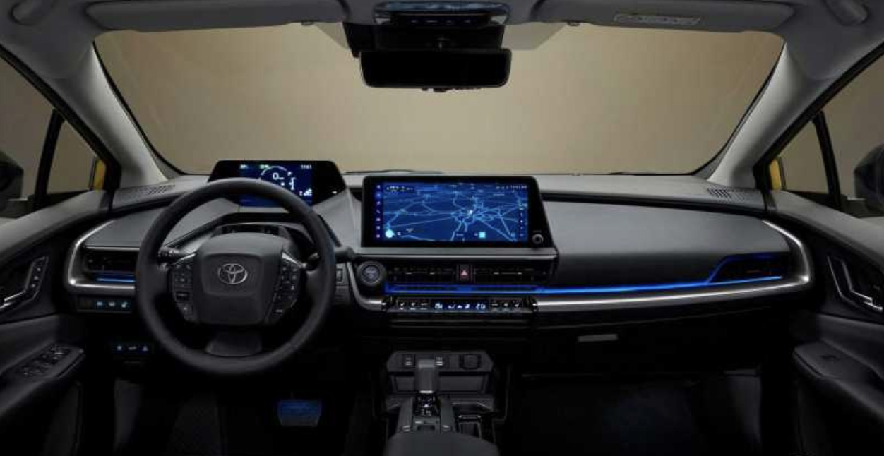 搭载2.0L插混动力系统 全新丰田普锐斯全球首发 