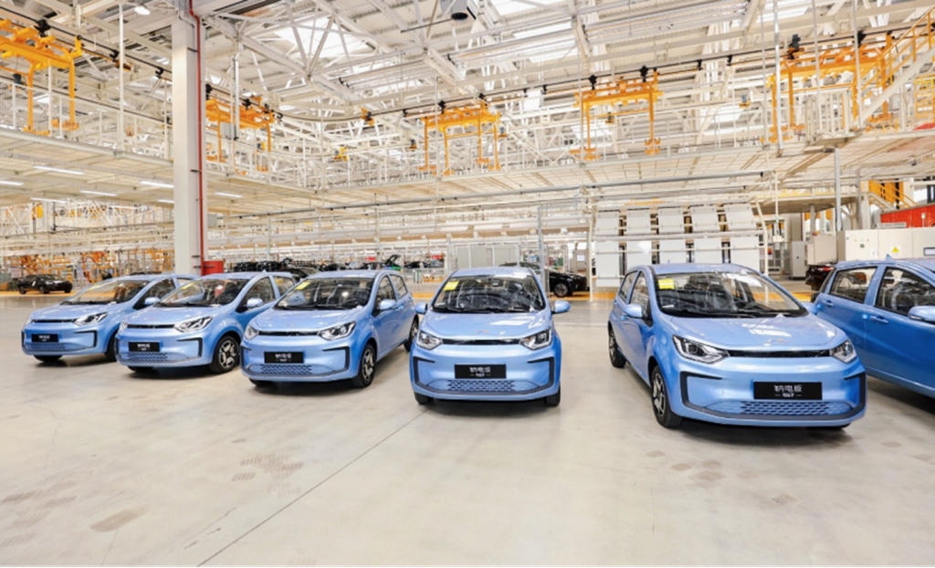 钠电产业化迎来高光时刻！江淮钇为首款钠电池量产车正式交付