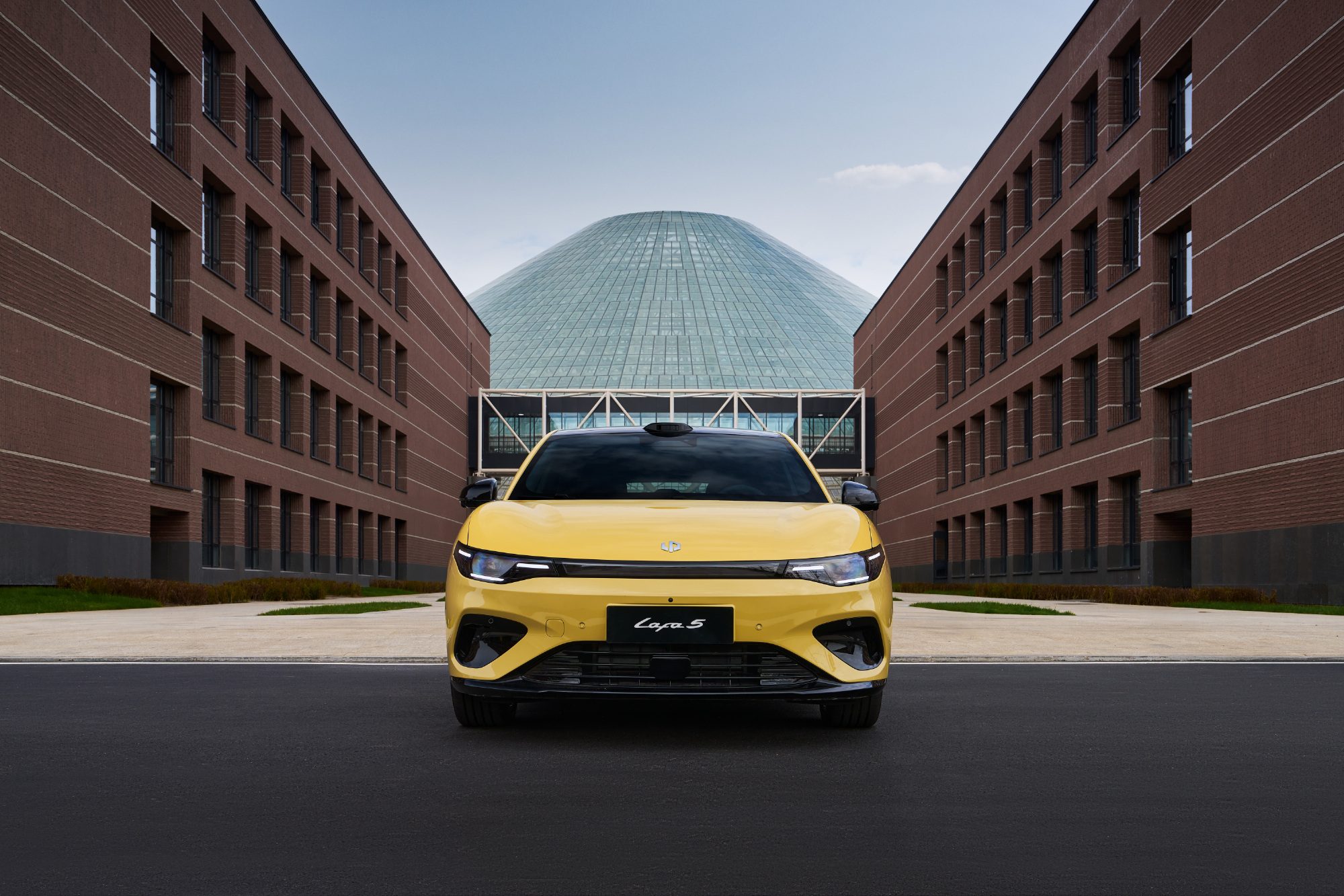 无框车门+激光雷达 零跑Lafa5将于11月7日开启预售 无框车门+激光雷达 零跑Lafa5将于11月7日开启预售