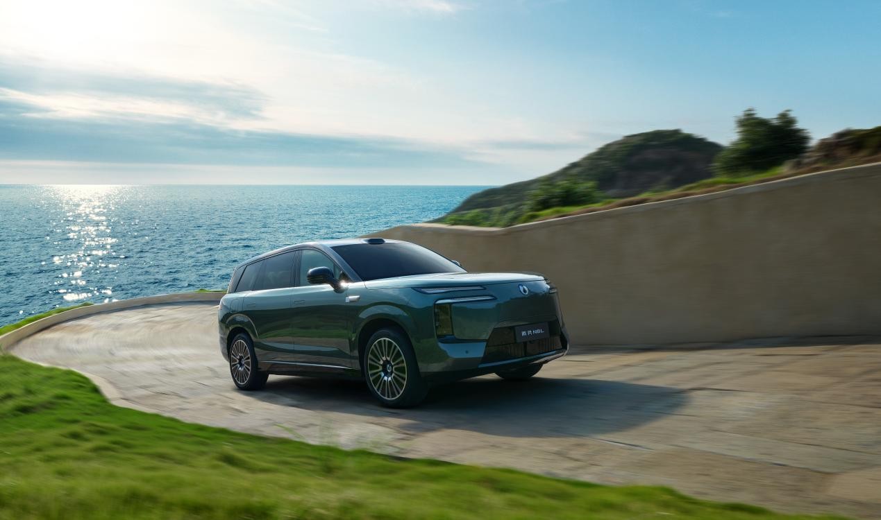 29.98万元起!腾势N8L正式上市 “五心三感”打造“美好出行家” 29.98万元起!腾势N8L正式上市 “五心三感”打造“美好出行家”