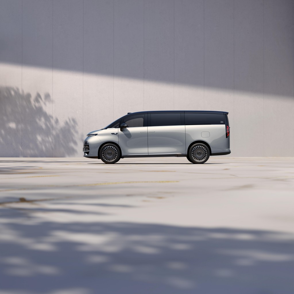 吉利银河V900 超级AI增程破局MPV痛点 吉利银河V900 超级AI增程破局MPV痛点