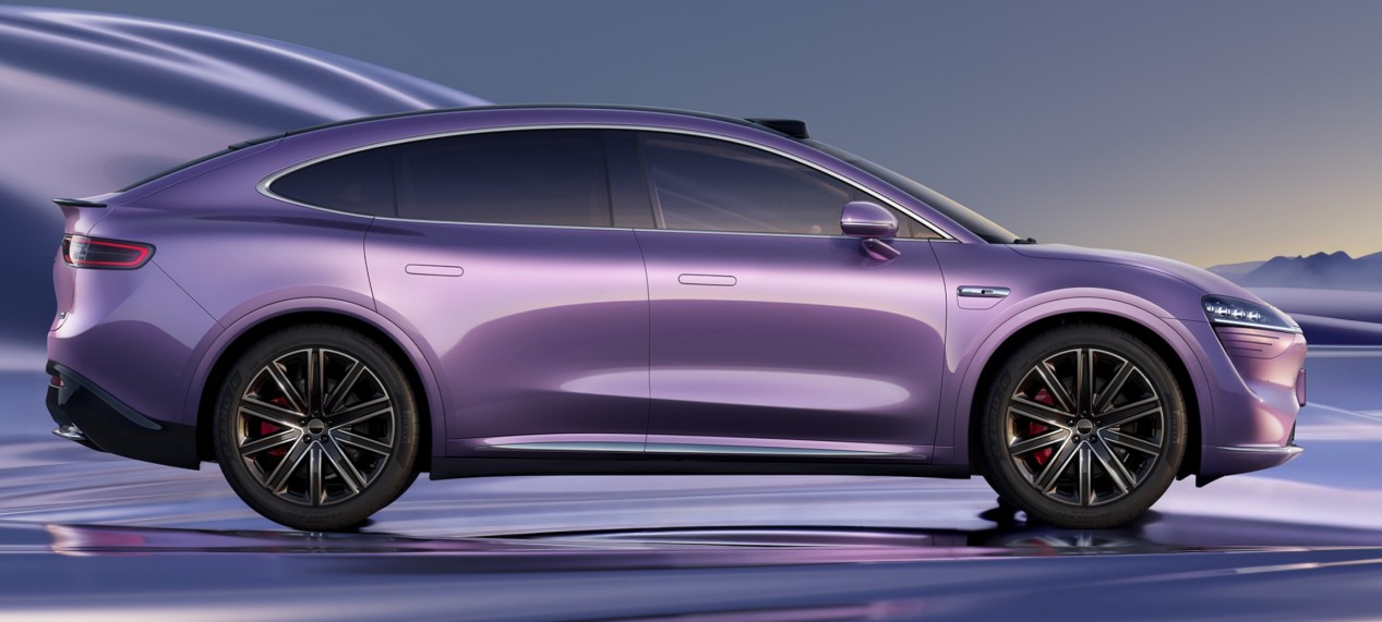 智界R7对比Model Y：六边形战士如何颠覆25万级SUV市场格局？