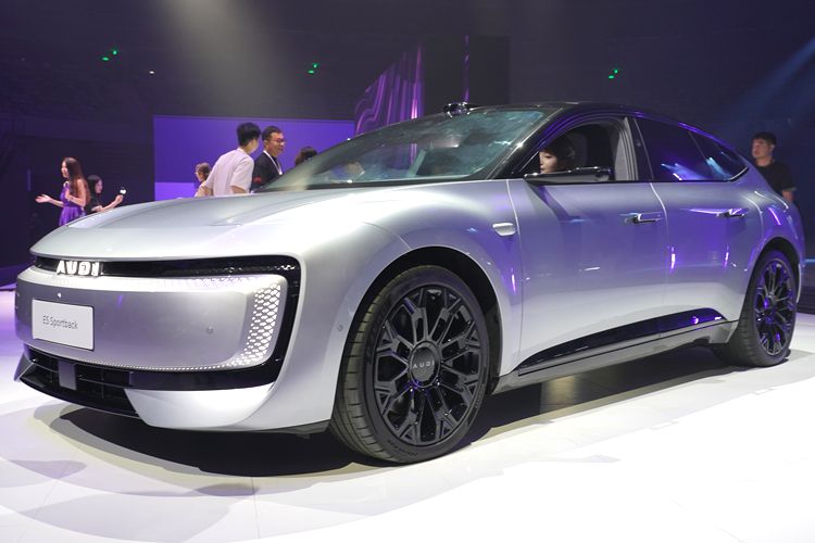 奥迪 E5 Sportback：车型配置盘点