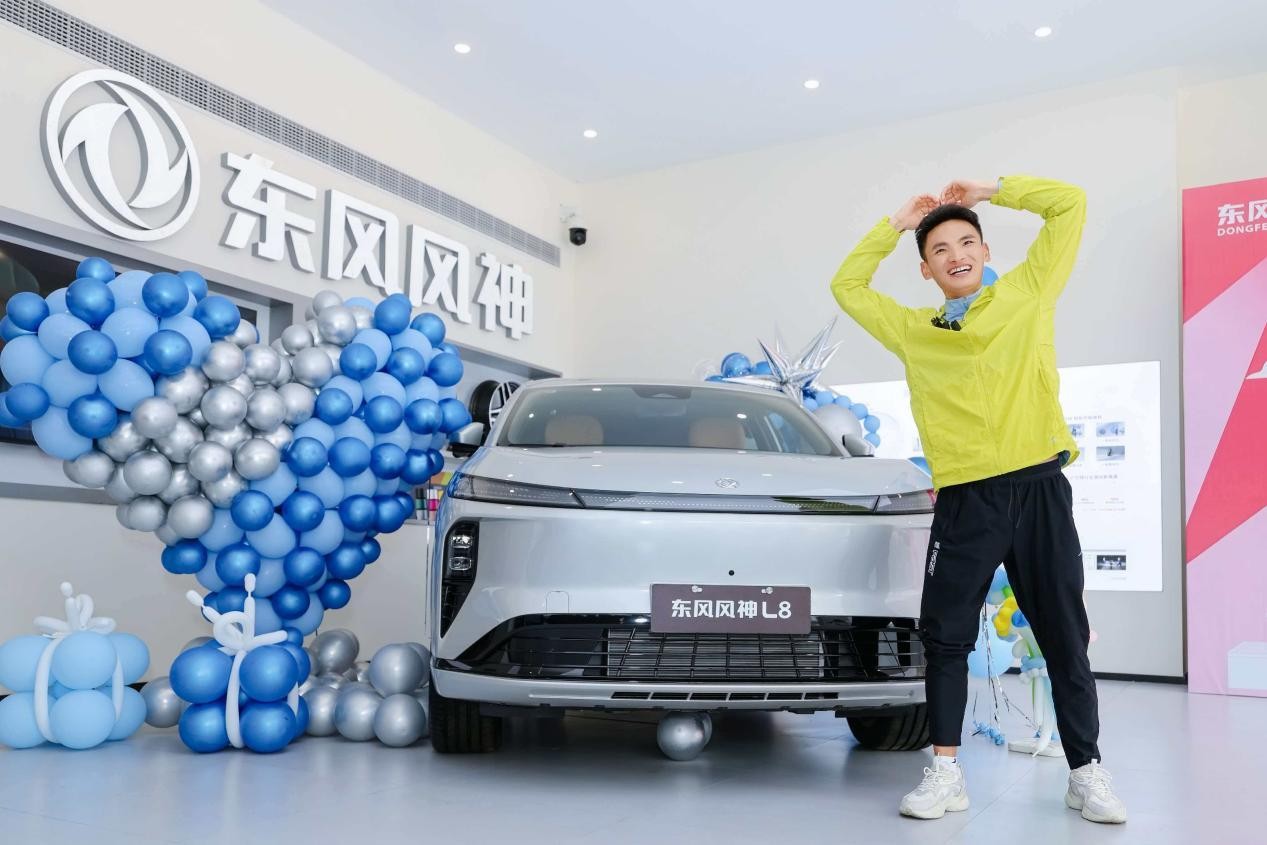 马拉松冠军的选车逻辑:丰配友为什么选这台“移动排酸仓”? 马拉松冠军的选车逻辑:丰配友为什么选这台“移动排酸仓”?