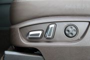 奥迪-奥迪Q7(进口)-3.0 TFSI 技术型(200kW)