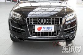 奥迪-奥迪Q7(进口)-3.0 TFSI 技术型(200kW)
