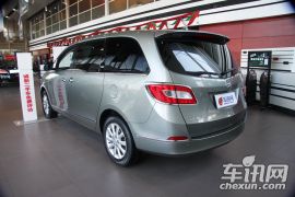 通用别克-别克GL8-3.0L XT豪华商务旗舰版