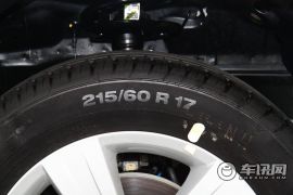 吉普-自由客-2.4 运动版