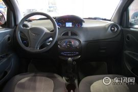 奇瑞汽车-瑞麒M5-1.3 手动豪华型