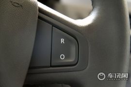 雷诺-拉古那(进口)-2.0T 舒适版