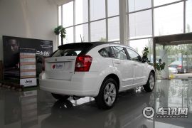 道奇-酷搏(进口)-2.0 SXT舒适版