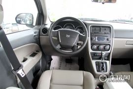 道奇-酷搏(进口)-2.0 SXT舒适版