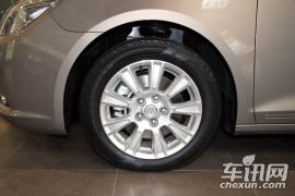 通用别克-君越-eAssist  2.4L SIDI豪雅版