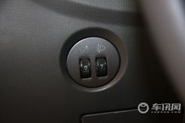 奇瑞汽车-瑞麒X1-1.3自动豪华型