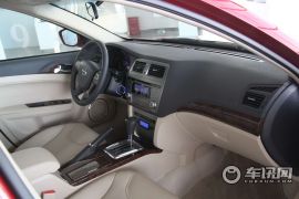 广汽乘用车-传祺-2.0L AT尊贵版