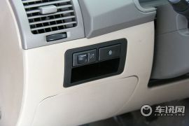 力帆汽车-力帆520-520i 1.3 标准型LX1