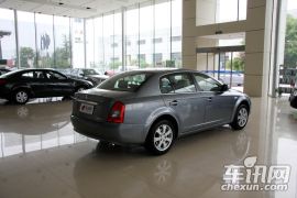 一汽奔腾-B70-2.0AT 时尚型