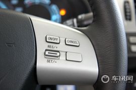 一汽奔腾-B70-2.0AT 智领型