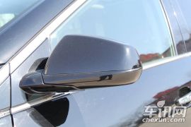 凯迪拉克-SRX(进口)-3.0L 旗舰版