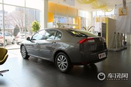 雷诺-拉古那(进口)-2.0T 舒适版