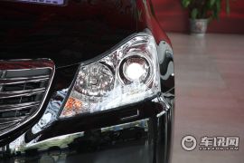 一汽丰田-皇冠-V6 2.5 Royal 真皮天窗导航版