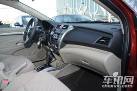 广汽本田-锋范-1.5L 精英版 AT