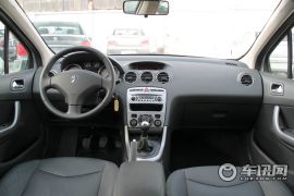 东风标致-408-2.0L手动豪华版