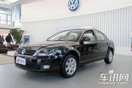 上海大众-PASSAT新领驭-2.0L MFI 手动尊享型