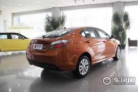 上海汽车-MG 6-掀背 1.8T 自动精英版