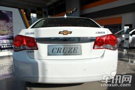 通用雪佛兰-科鲁兹-1.8 SX AT