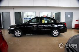 北京现代-伊兰特-1.6 自动舒适型