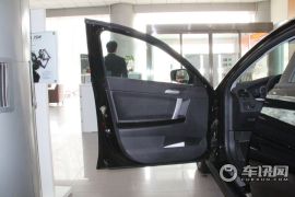上海汽车-MG 6-三厢 1.8T 自动精英版