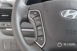 现代-新胜达（进口）-2.4 豪华版