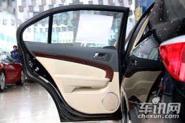 通用雪佛兰-景程-1.8 豪华版 MT