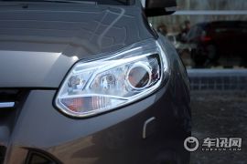 长安福特-福克斯-三厢 2.0 AT 旗舰型