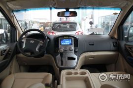 现代-现代辉翼（进口）-2.4L 豪华版