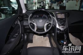 现代-雅尊(进口)-2.4 旗舰版