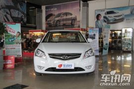 北京现代-悦动-1.6 GL AT