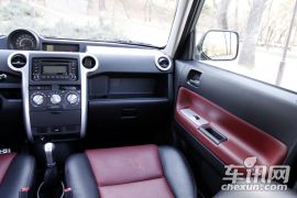 长城汽车-长城M2-1.5手动两驱都市版