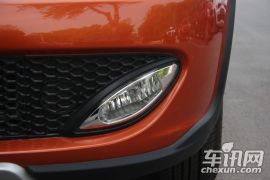 长城汽车-炫丽-CROSS 1.3L AMT