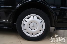 福建奔驰-威霆-2.5L 商务版8座