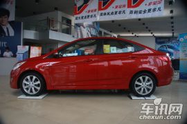 北京现代-瑞纳-1.4 GLS AT豪华型