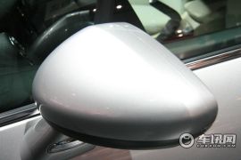 东风标致-408-2.0L自动尊贵版