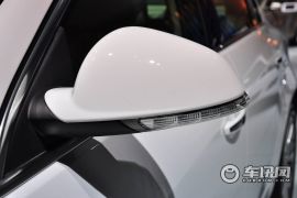 通用别克-君威-2.0L 舒适版