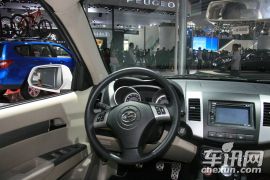 陆风汽车-陆风X8-探索版 2.5T 柴油4X4导航版