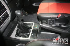 陆风汽车-陆风X9-2.5T VM四驱柴油版