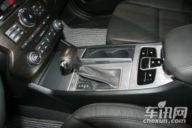 起亚-凯尊(进口)-2.4L 旗舰型