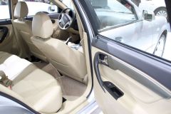 奇瑞汽车-旗云5